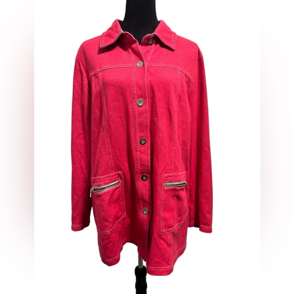 Bloomingdale's Vibrant Shacket Coral - Picture 2 of 10